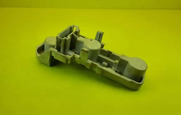 Mercedes-Benz B W245 Tail light bulb cover holder A1698200377