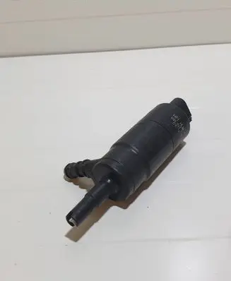 Volkswagen PASSAT B6 Headlight washer pump 001007 0914
