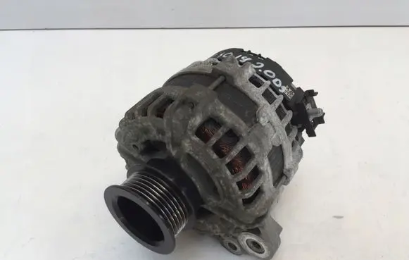 Volvo XC40 Generator/alternator 30659580