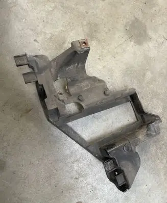BMW X5 E53 Headlight/headlamp mounting bracket 224567