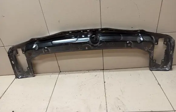 BMW 1 F20 F21 Top upper radiator support slam panel 51647245786 7245786