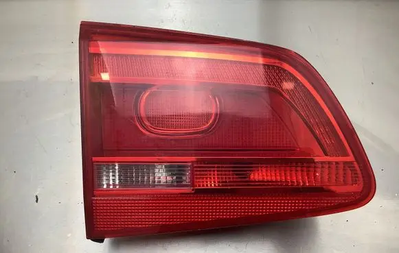 Volkswagen Touran II Tailgate rear/tail lights 2TZ01046901 1T0945093