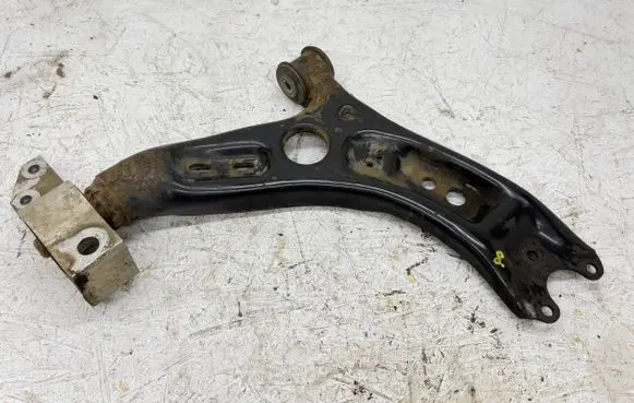 Skoda Octavia Mk2 (1Z) Front lower control arm/wishbone
