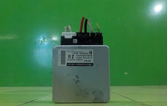 Toyota Yaris Other control units/modules 896500D354