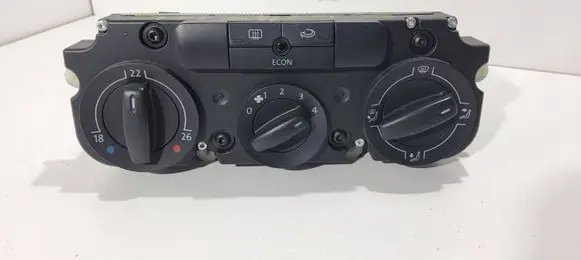 Volkswagen Golf V Climate control unit