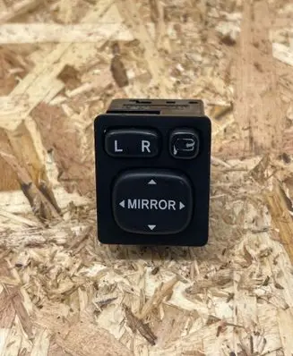 Toyota Verso Wing mirror switch 769747F 183575