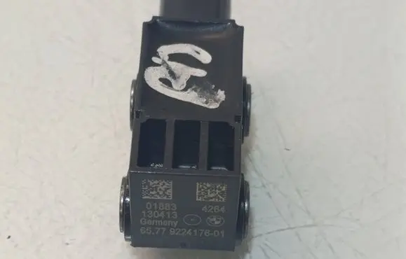 BMW X3 F25 Airbag deployment crash/impact sensor 9224176