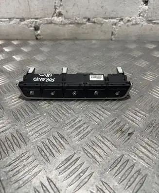 KIA Sorento Seat heating switch 93300C5040WK