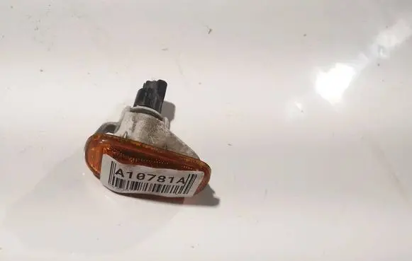 Honda Jazz Front fender indicator light 