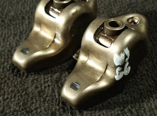 Jeep Grand Cherokee (WJ) Valve rocker arm 