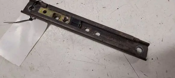 Peugeot Partner Seat belt height adjuster 9608998880