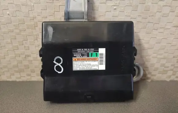 Lexus RX 450H ABS control unit/module 8954048480