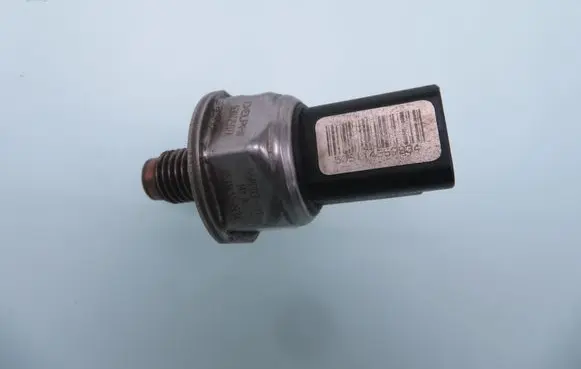Renault Scenic II - Grand scenic II Fuel pressure sensor 93077507A