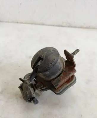 BMW 3 E36 Valve vacuum 11611734578 116111734578