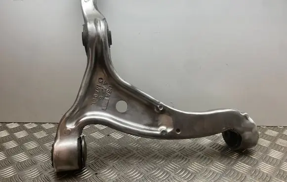 Mercedes-Benz GLE W167 Front lower control arm/wishbone 16701L