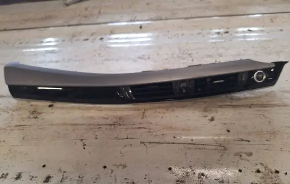 BMW X5 F15 Dashboard glove box trim 5187400