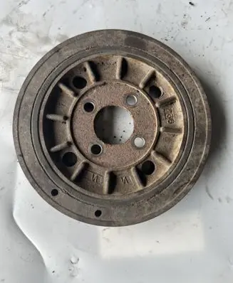 Dodge Nitro Crankshaft pulley