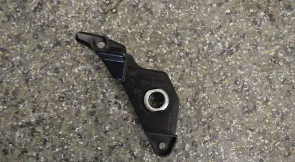 BMW 5 E60 E61 Headlight/headlamp mounting bracket 162359