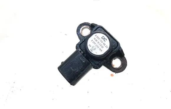 Mercedes-Benz Vito Viano W639 Air pressure sensor A0061539928 0261230194