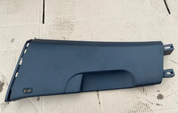 Volkswagen Golf VII (B) pillar trim (bottom) 5G4867291D 5960330