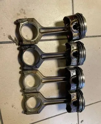 BMW 3 F30 F35 F31 Piston 7640166