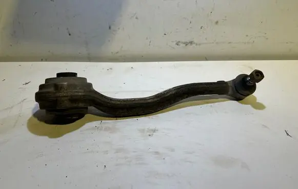 Mercedes-Benz C W203 Front lower control arm/wishbone