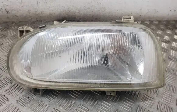 Volkswagen Golf III Headlight/headlamp 1AJ00635001