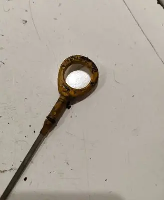 Toyota Avensis T250 Oil level dip stick 