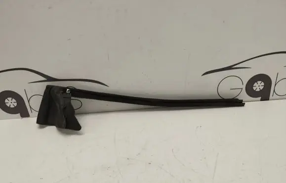 Mercedes-Benz E W213 Rubber seal front coupe door window A2386730500