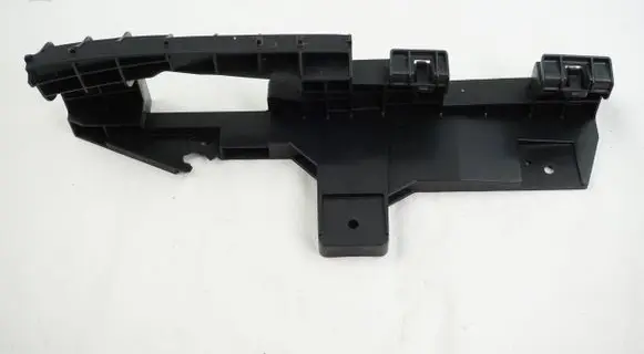 Lexus IS 220D-250-350 Front bumper mounting bracket 5211653050