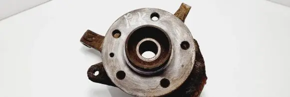 Nissan Primastar Front wheel hub spindle knuckle