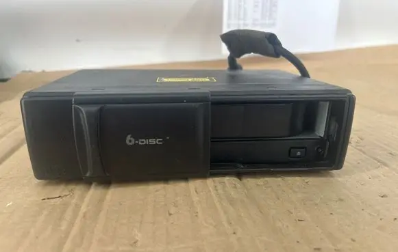 Audi A6 S6 C6 4F CD/DVD changer 4B0035111A