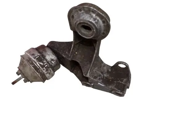 Audi A6 S6 C5 4B Engine mounting bracket 4B0199351D 8D0199382M