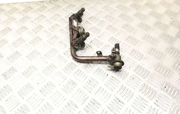 Subaru Legacy Fuel injector 0014820 FBJC101