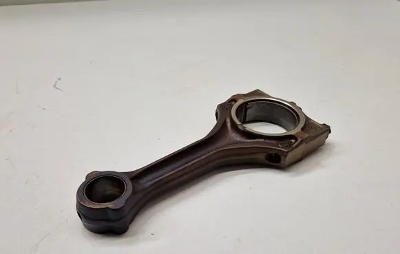 BMW 7 E38 Connecting rod/conrod 11241437210 1437210