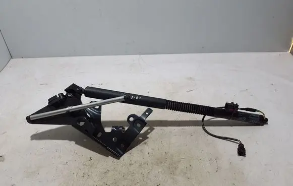Audi A7 S7 4G Tailgate/trunk/boot lift motor 4G8827857S