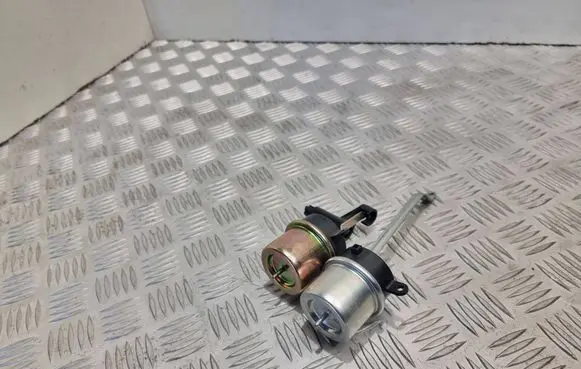 Ford Explorer Vacuum valve 1144122 1274220