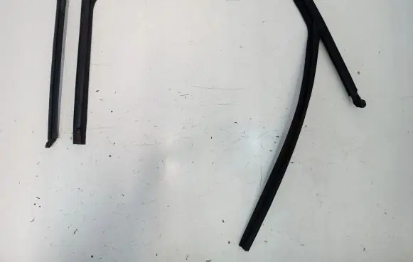 Citroen C3 Aircross Rubber seal rear door 13452288