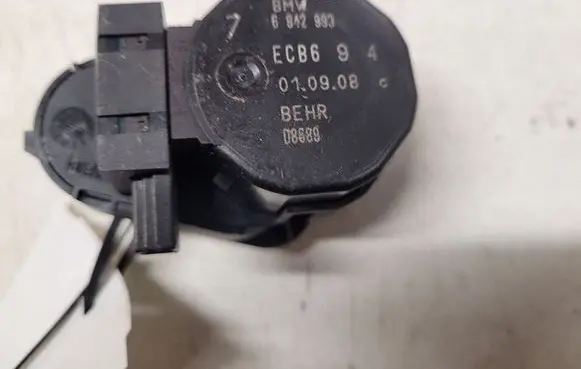 BMW 5 E60 E61 Air flap motor/actuator 6942993
