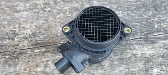 Audi A4 S4 B5 8D Mass air flow meter 06A906461