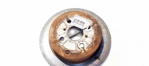 Toyota Corolla Verso E121 Rear brake disc neventiliuojamas