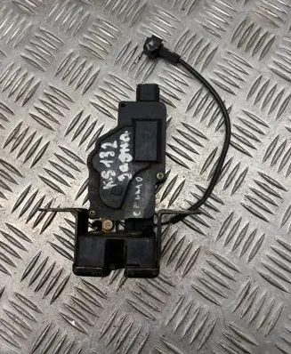 KIA Sorento Tailgate window lock/catch/latch 871303E000