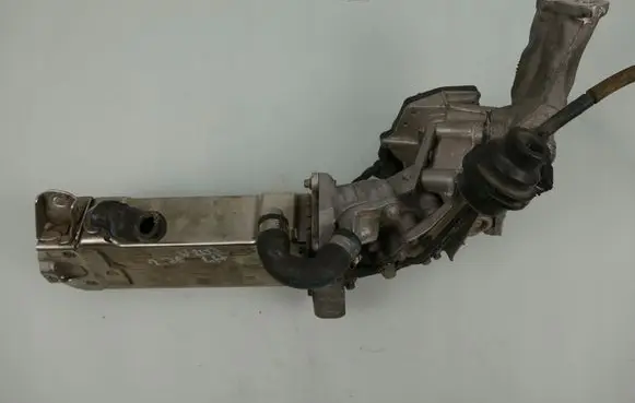 EGR valve cooler