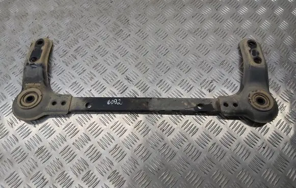Nissan X-Trail T32 Bottom radiator support slam panel 
