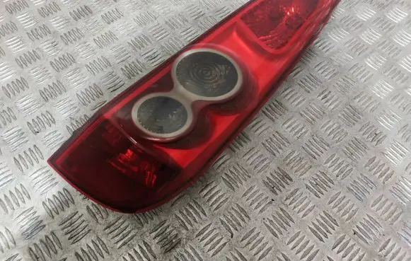 Ford Fiesta Rear/tail lights E410876