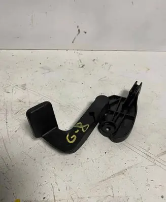 Audi A4 S4 B7 8E 8H Engine bonnet (hood) release handle 8E1823533B PA6GF50