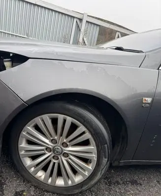 Opel Insignia A Fender