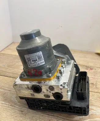 BMW X5 G05 ABS Pump 5A96C06