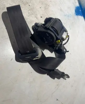 Honda Accord Front seatbelt