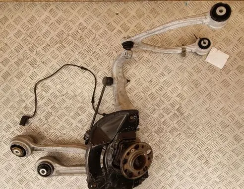 Mercedes-Benz S W222 Front wheel hub spindle knuckle